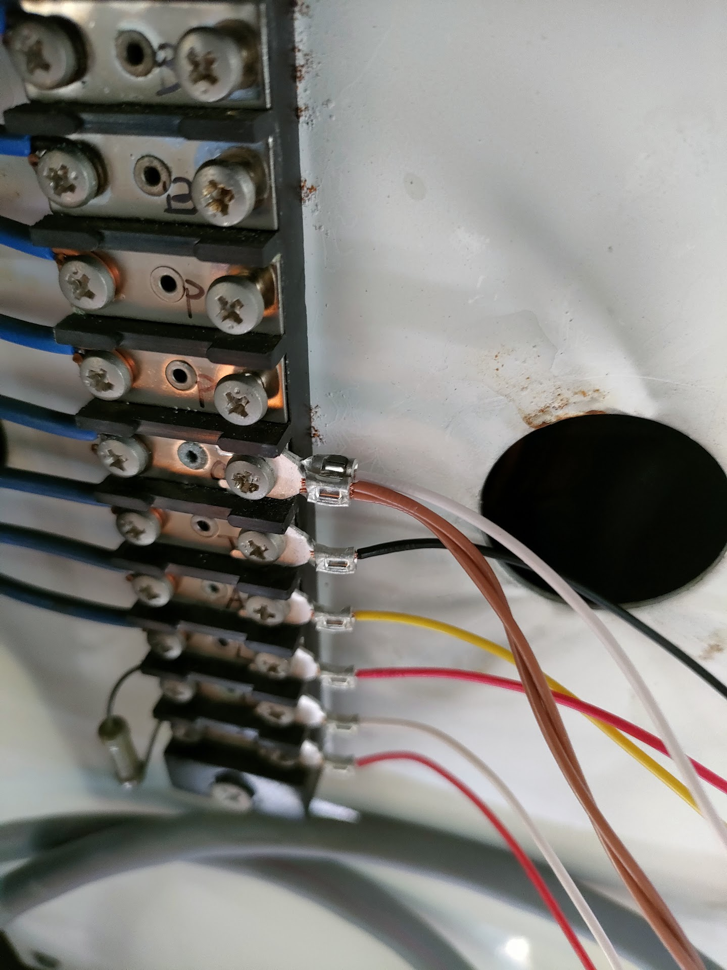 総合盤の設置 - 株式会社 Haru設備